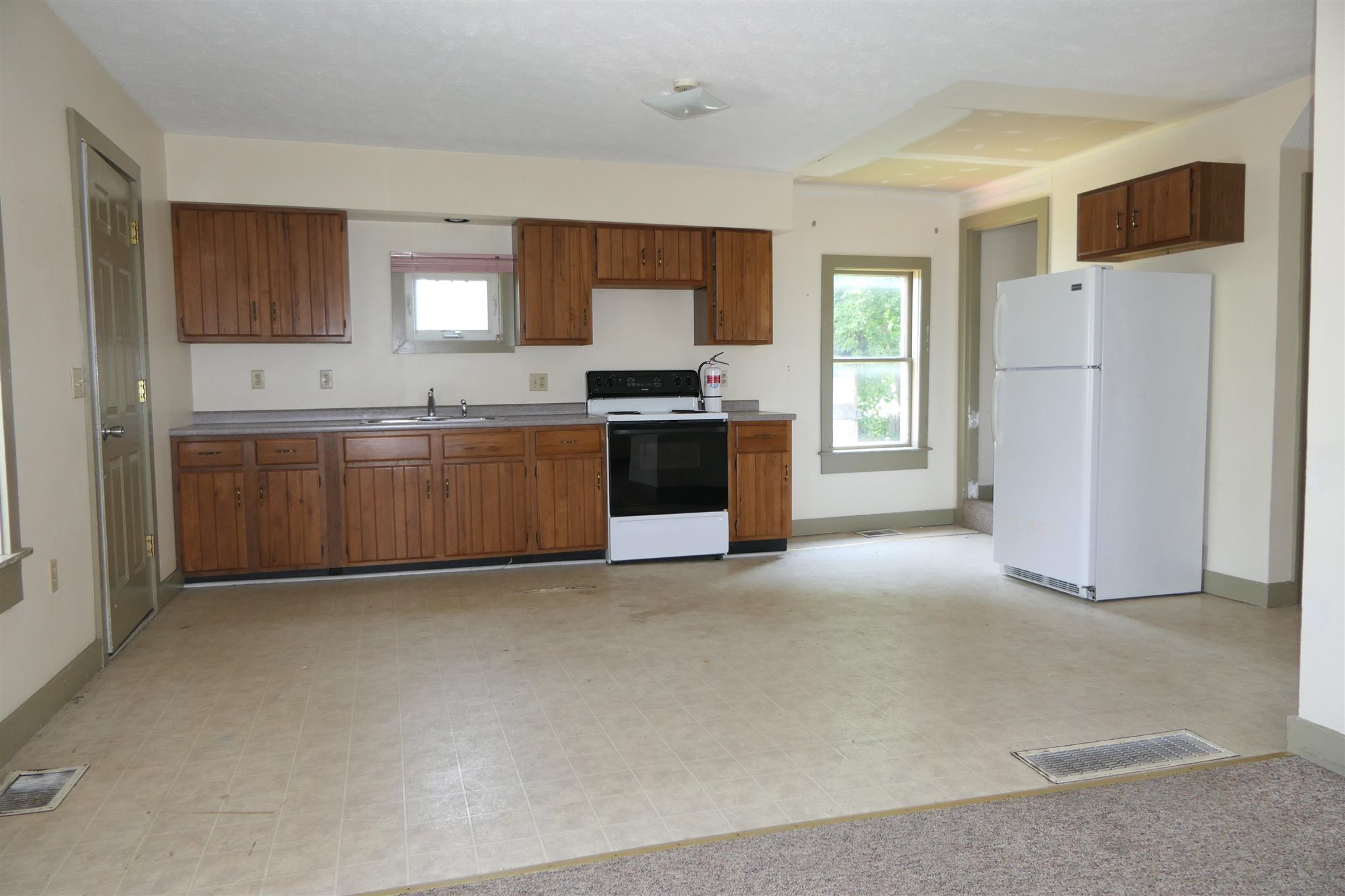 56-36 2nd Street Swanton, VT 05488 - Photo 8 of 16 Gallery Image 8