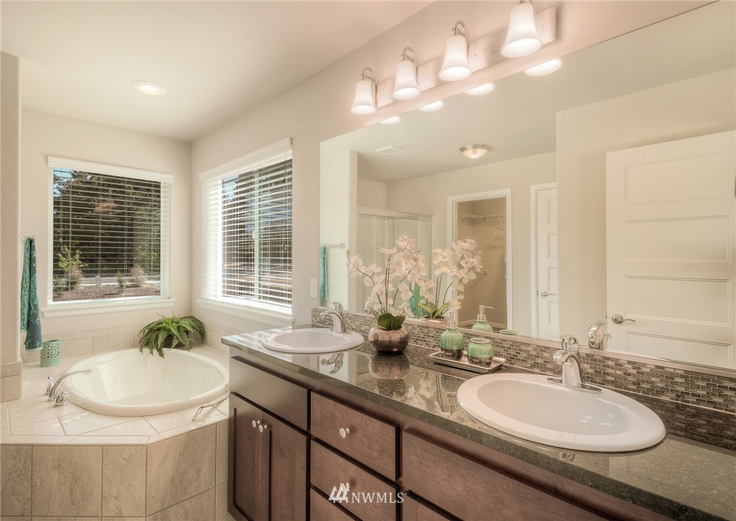 4829 Rosa Court Lacey, WA 98503 - Photo 16 of 25