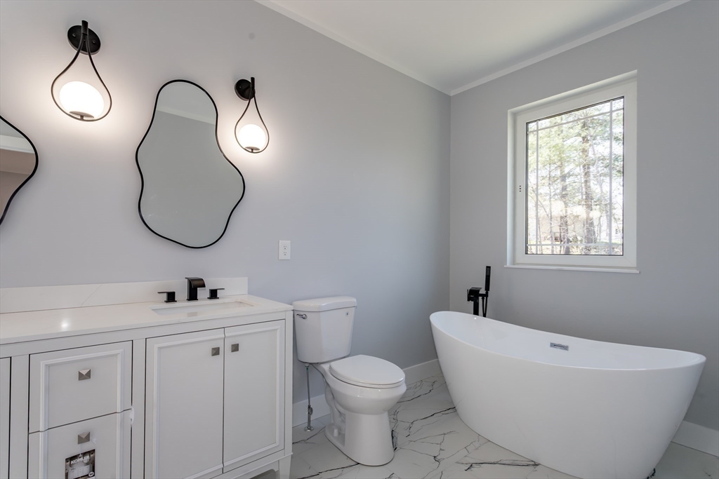 134 Russellville Road Westfield, MA 01085 - Photo 35 of 41 Gallery Image 35