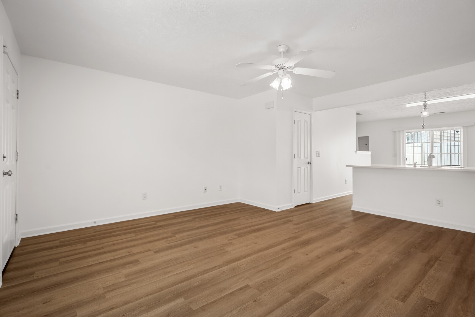 2961 South Rutherford Boulevard, Unit C2 Murfreesboro, TN 37130 - Photo 5 of 25