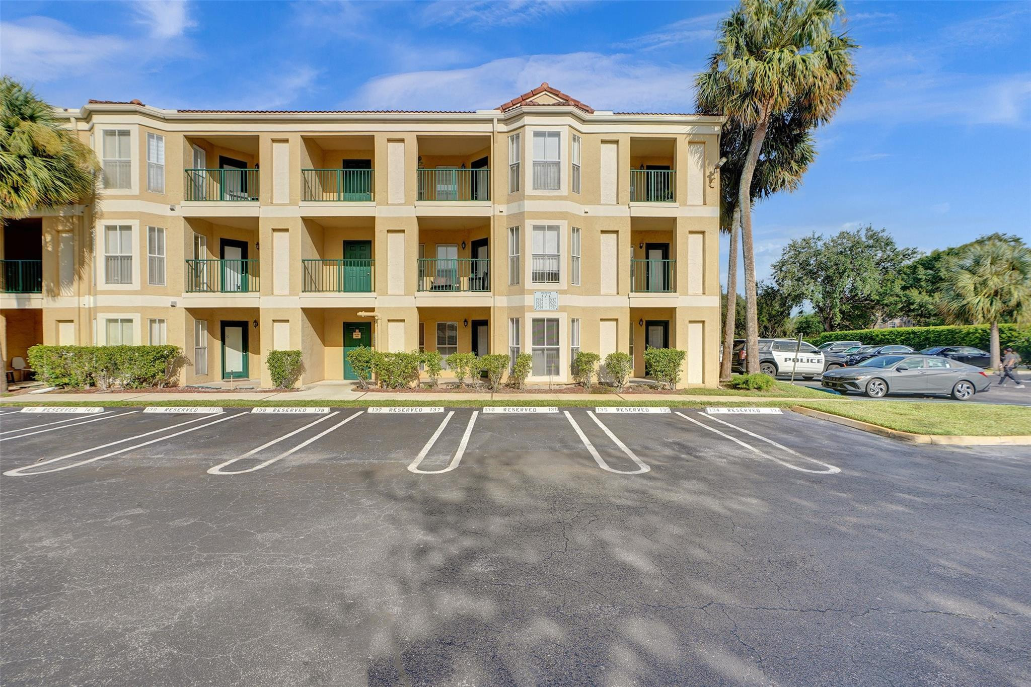 777 Riverside Drive, Unit 1517 Coral Springs, FL 33071 - Photo 4 of 28 Photo 4