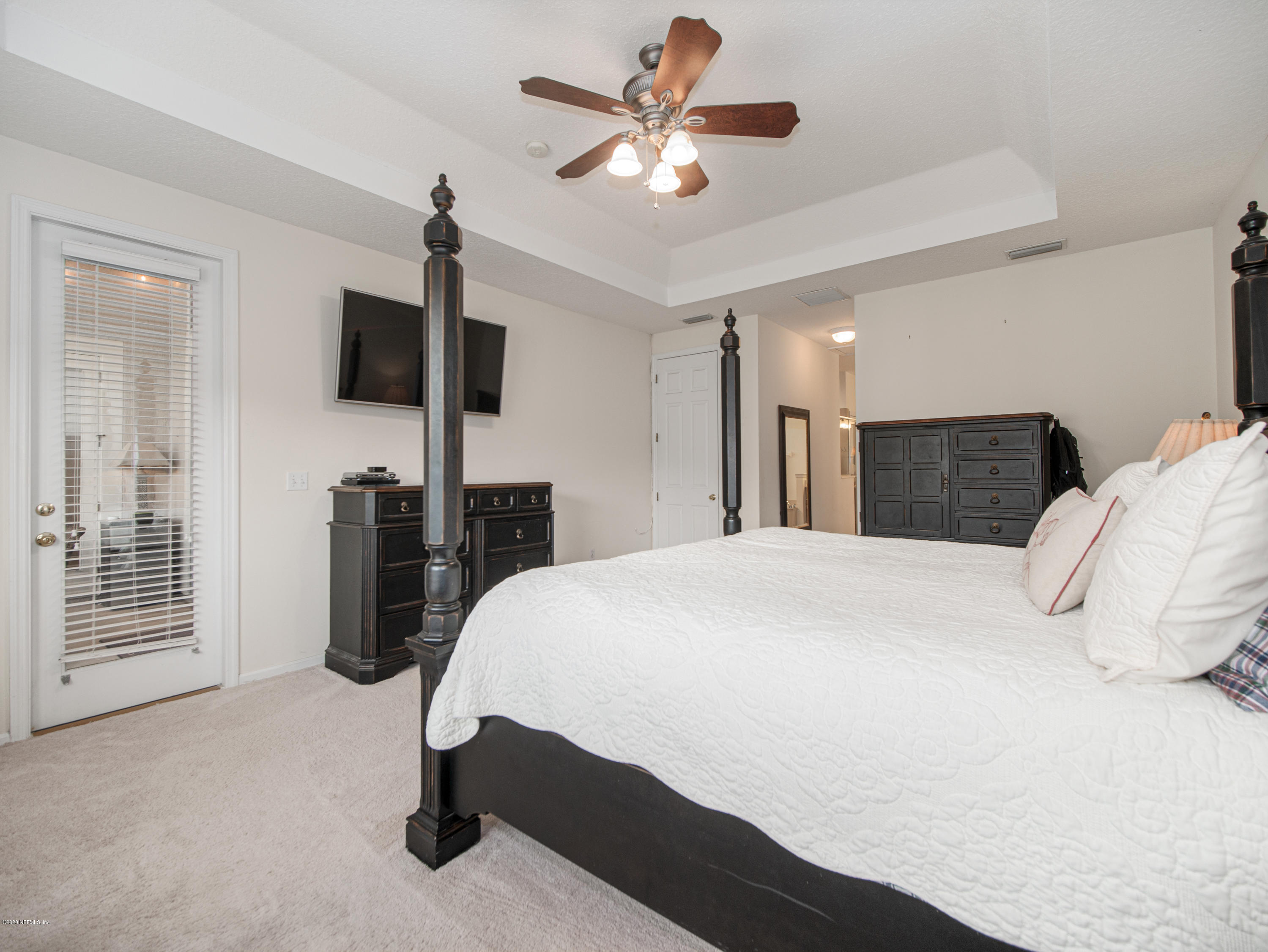 6489 Ginnie Springs Road Jacksonville, FL 32258 - Photo 14 of 38 Master W Tray Ceiling!