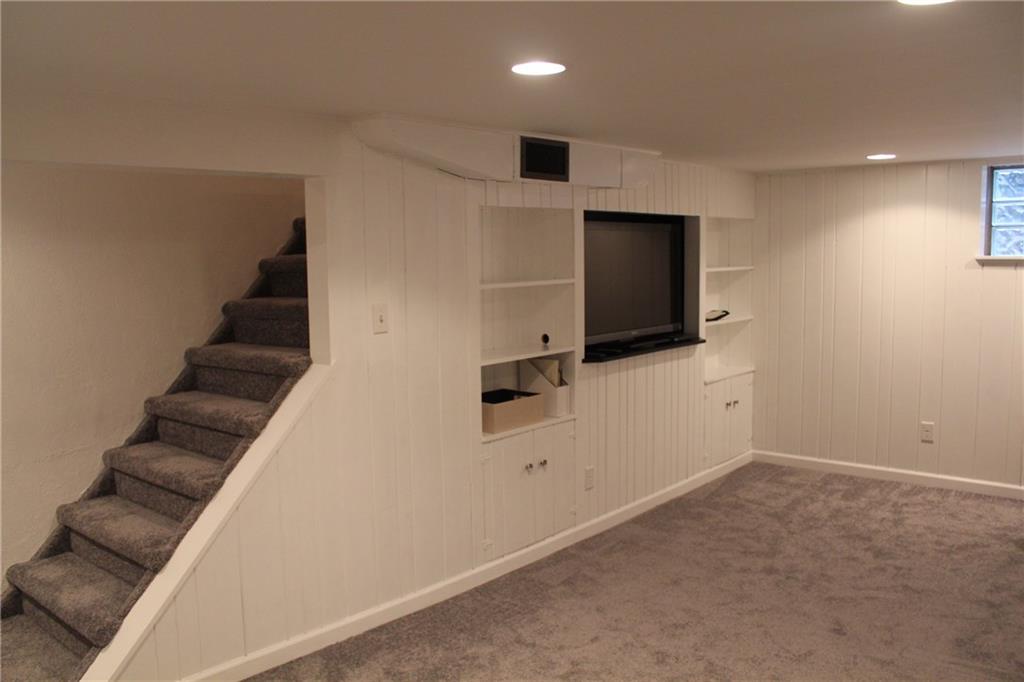 141 Rae Avenue Pittsburgh, PA 15228 - Photo 14 of 25 Finished Basement with new carpet!