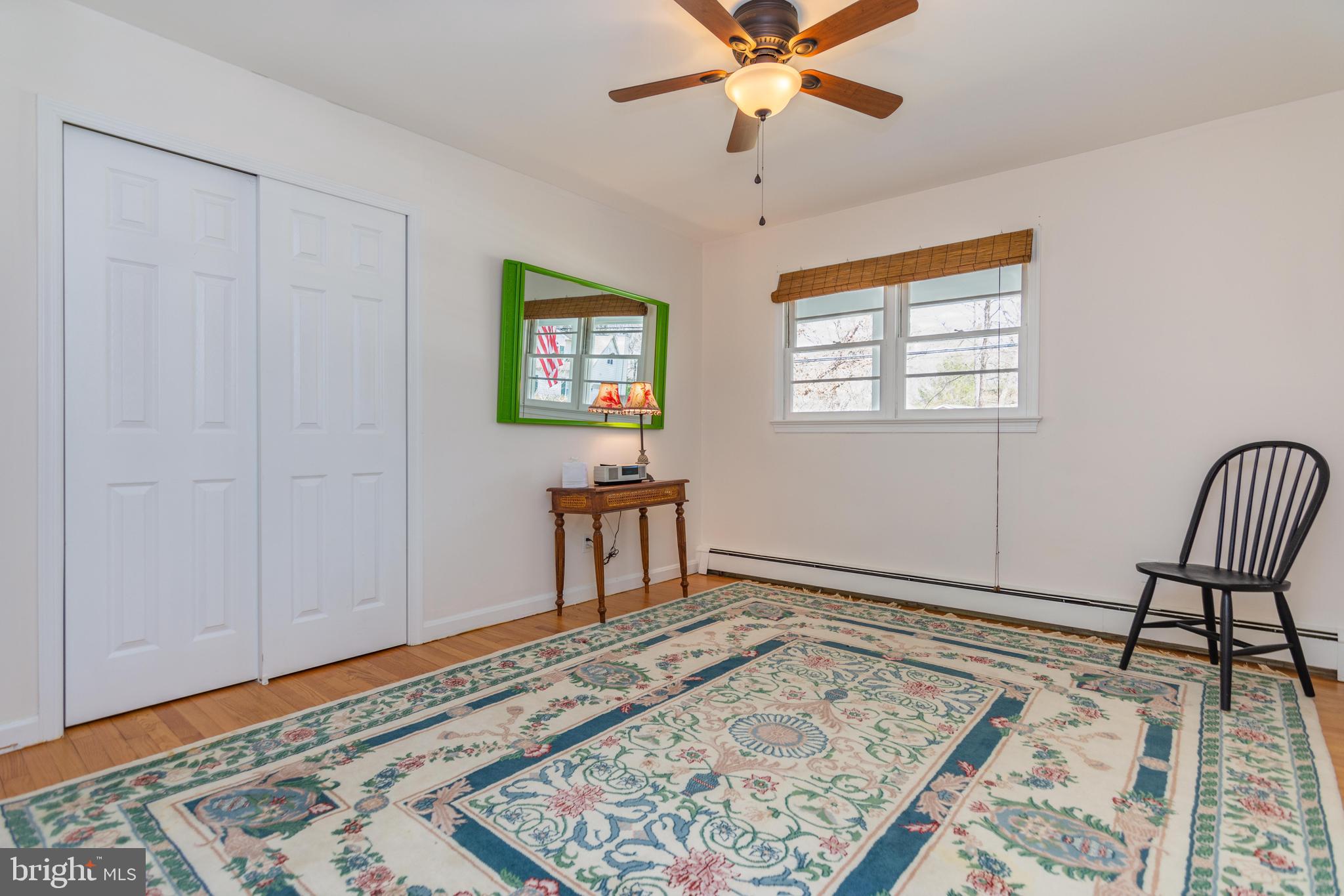 267 Cape St John Road Annapolis, MD 21401 - Photo 12 of 22 Bedroom 3- Main Level ,neutral. wood floors