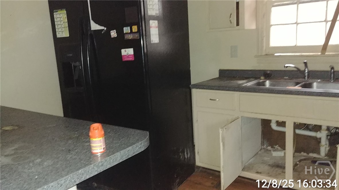 6916 Key Street Savannah, GA 31406 - Photo 6 of 20 kitchen