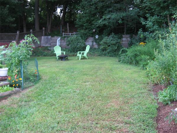 24 Seaver Road Weymouth, MA 02189 - Photo 4 of 22 Gallery Image 4