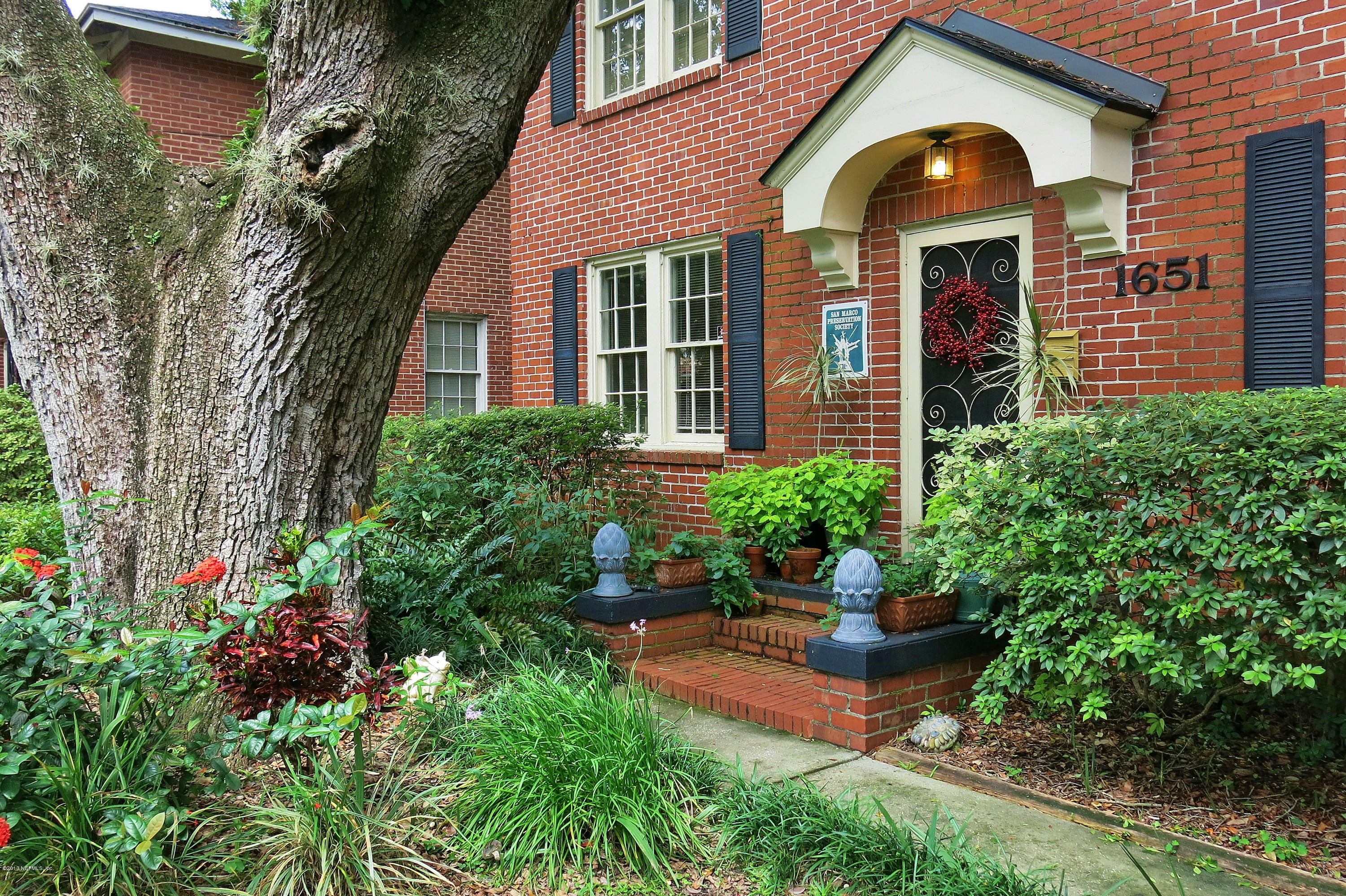 1651 River Road Jacksonville, FL 32207 - Photo 3 of 14 front view entry 1