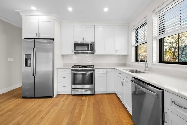 $5,300 | 279 Lamartine Street, Unit PH, Boston, MA 02130
