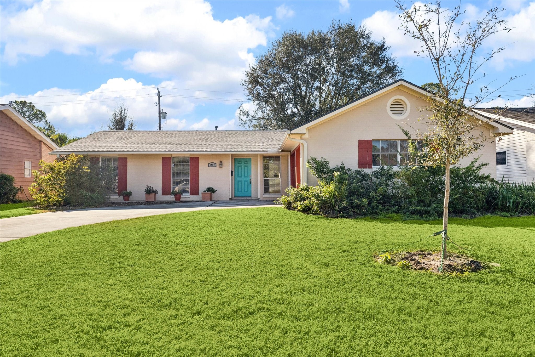 9407 Meadowbriar Lane Houston, TX 77063 - Photo 1 of 31 a view of a house with a backyard