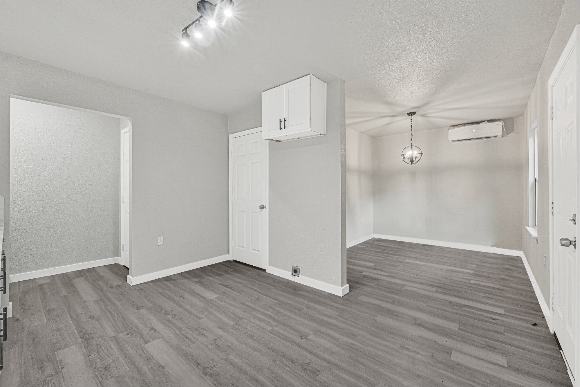 10609 Murr Way Houston, TX 77048 - Photo 9 of 22