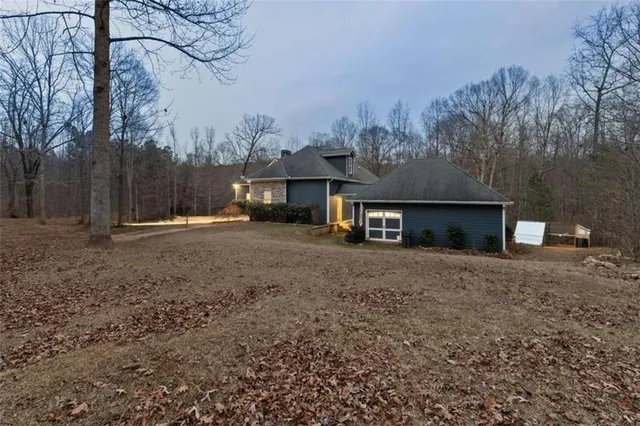 $750,000 | 8399 East Carroll Road, Whitesburg, GA 30185