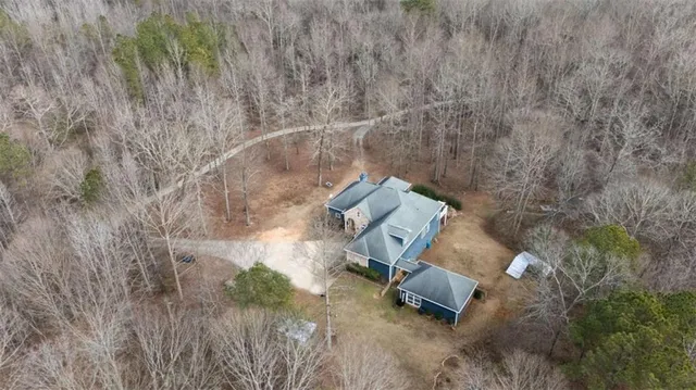 $750,000 | 8399 East Carroll Road, Whitesburg, GA 30185