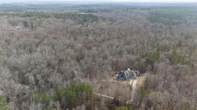 $750,000 | 8399 East Carroll Road, Whitesburg, GA 30185