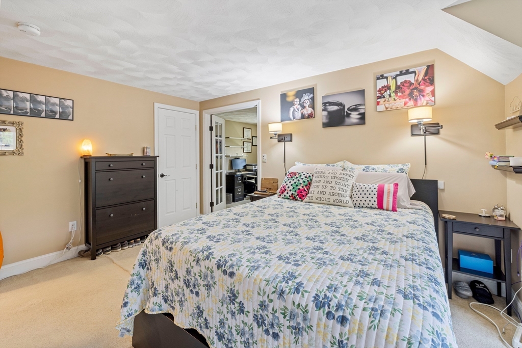 20 Emerson Road North Reading, MA 01864 - Photo 15 of 29 Gallery Image 15