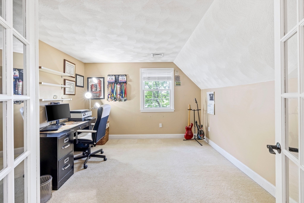 20 Emerson Road North Reading, MA 01864 - Photo 18 of 29 Gallery Image 18