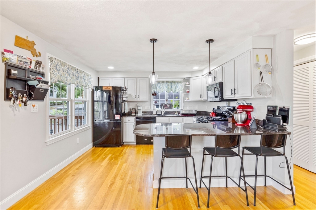 20 Emerson Road North Reading, MA 01864 - Photo 7 of 29 Gallery Image 7