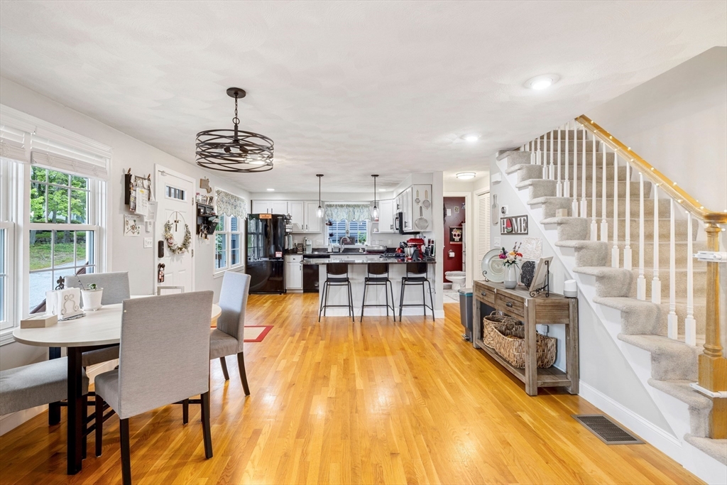 20 Emerson Road North Reading, MA 01864 - Photo 10 of 29 Gallery Image 10
