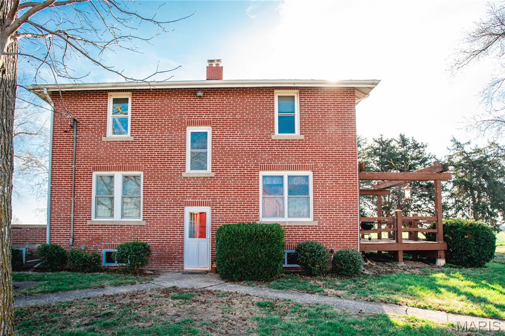 12772 Buckeye Road Highland, IL 62249 - Photo 4 of 27