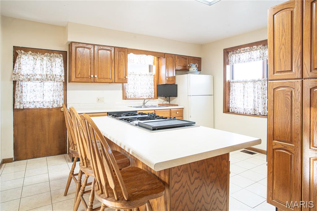 12772 Buckeye Road Highland, IL 62249 - Photo 7 of 27