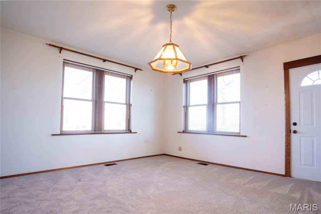 12772 Buckeye Road Highland, IL 62249 - Photo 9 of 27