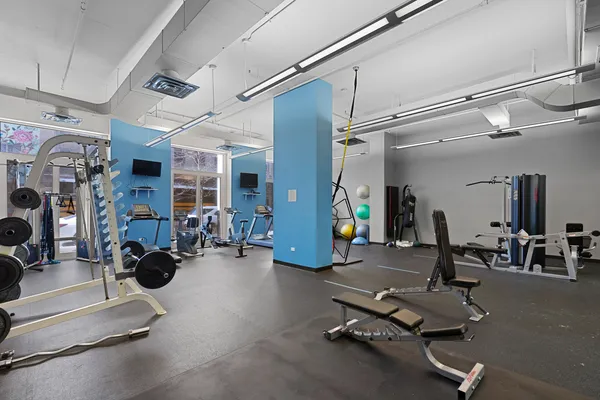 $2,000 | 1305 South Michigan Avenue, Unit 1209, Chicago, IL 60605