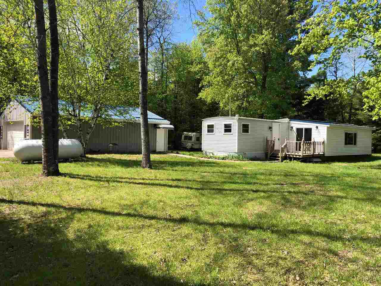 873 Rivers Terrace Road Gladwin, MI 48624 - Photo 4 of 29