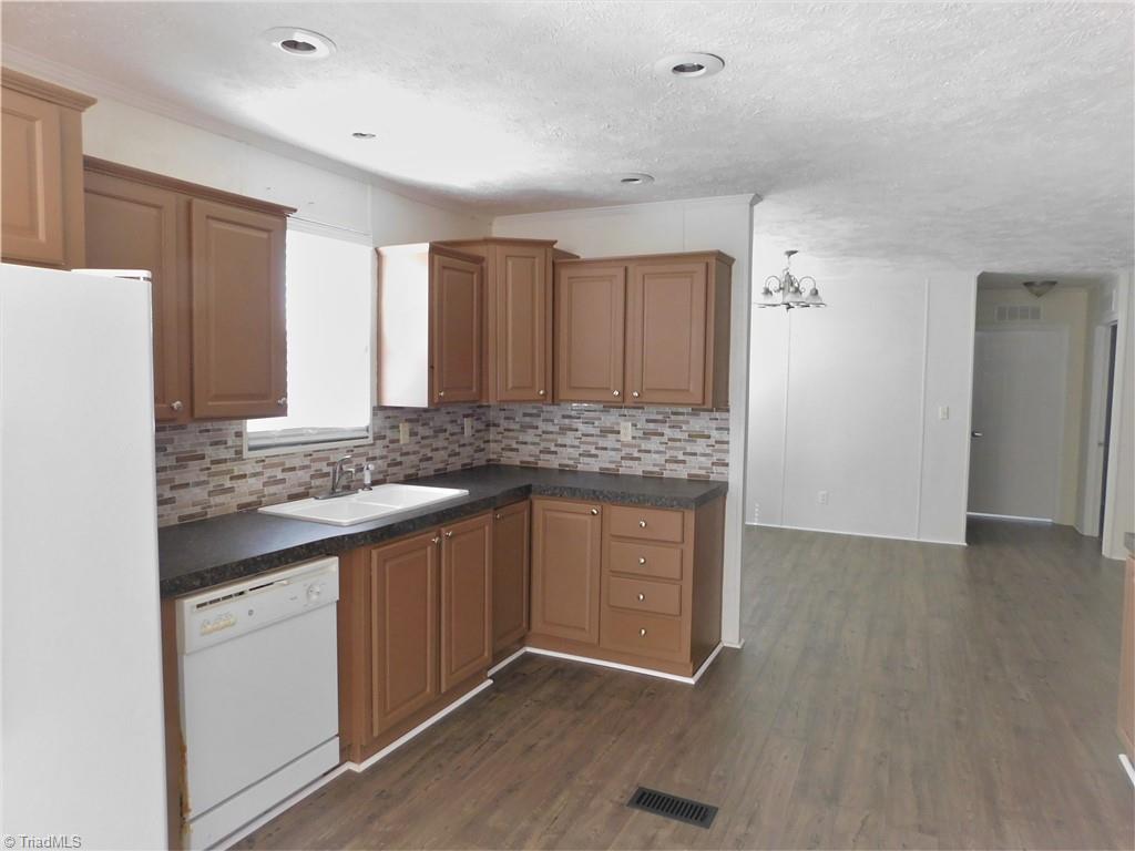 313 Romie Snow Road Dobson, NC 27017 - Photo 9 of 20 Gallery Image 9