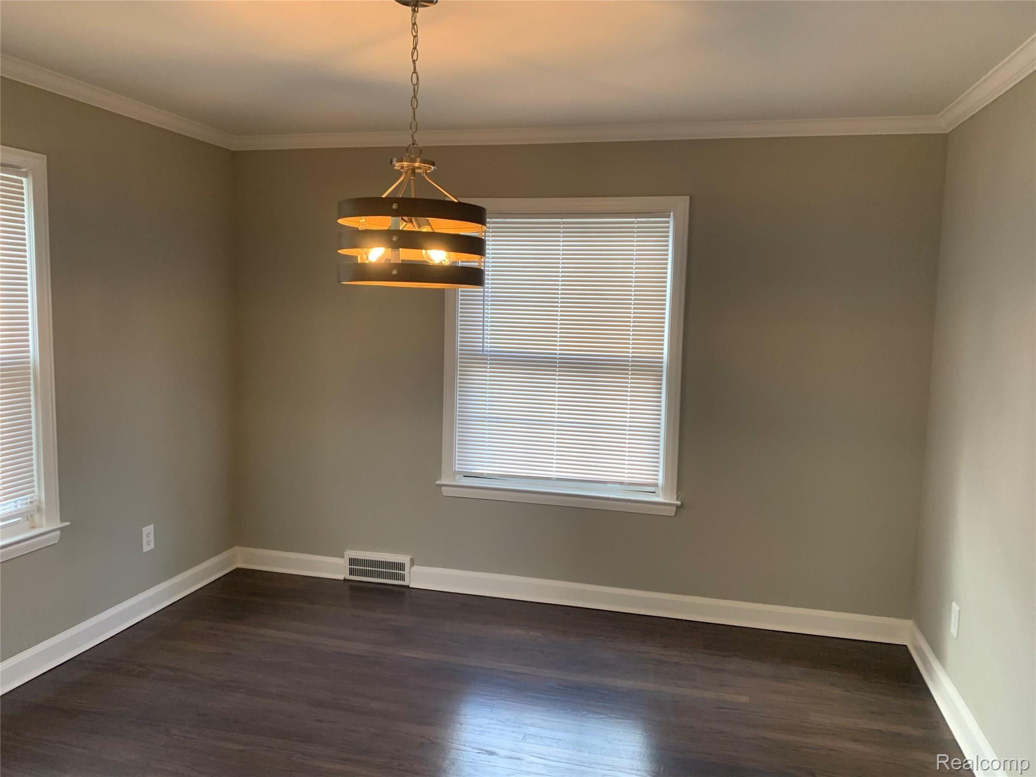 16816 Sunderland Road Detroit, MI 48219 - Photo 5 of 11 Photo Jan 08, 2 11 58 PM.jpg