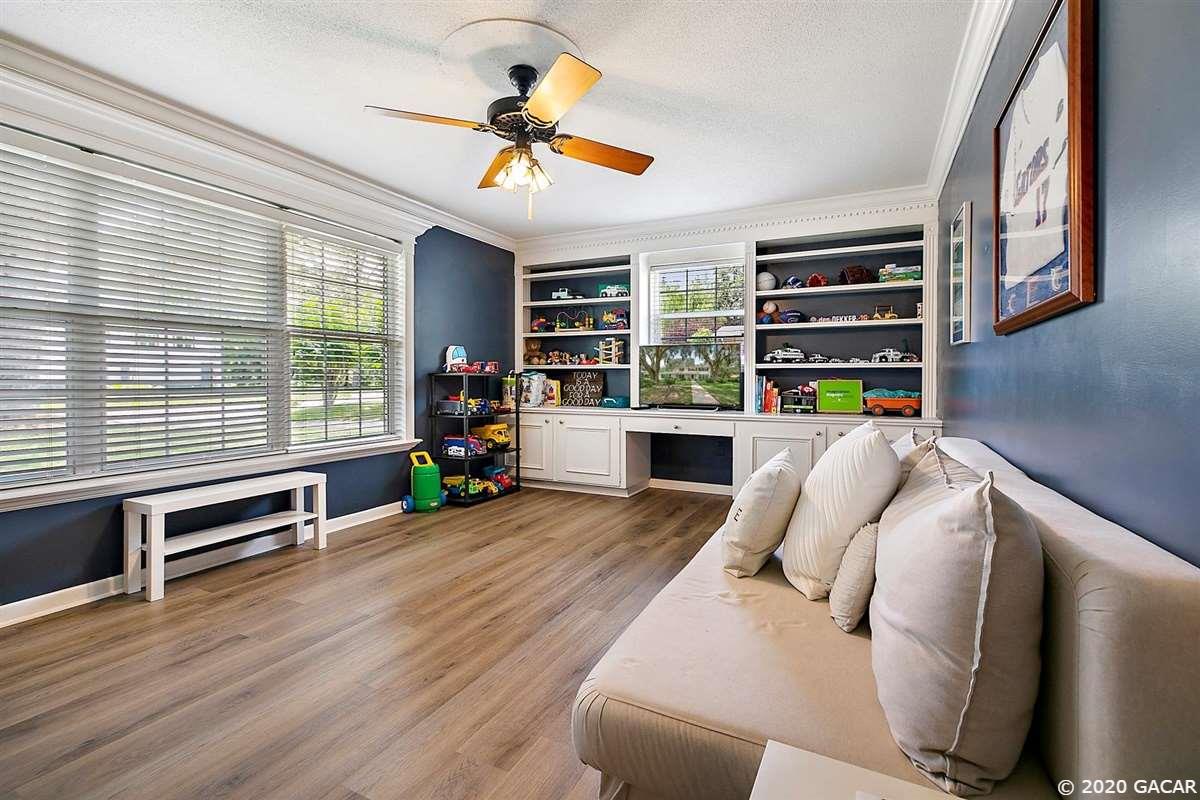 6904 Southwest 35th Way Gainesville, FL 32608 - Photo 8 of 25