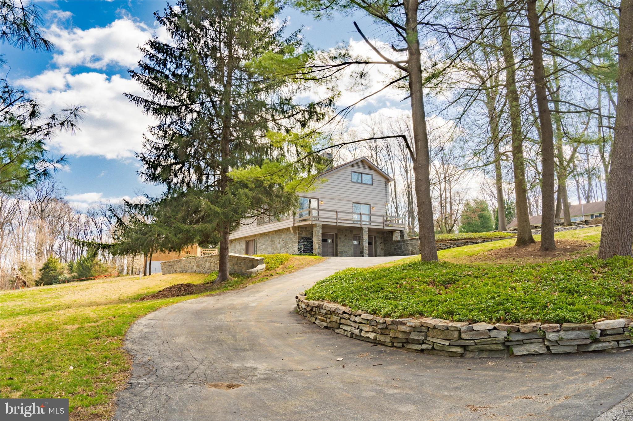 102 Morris Road Coatesville, PA 19320 - Photo 3 of 36 Gallery Image 3