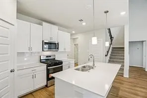 $2,600 | 6303 Buffalo Bnd Lane, Richmond, TX 77469