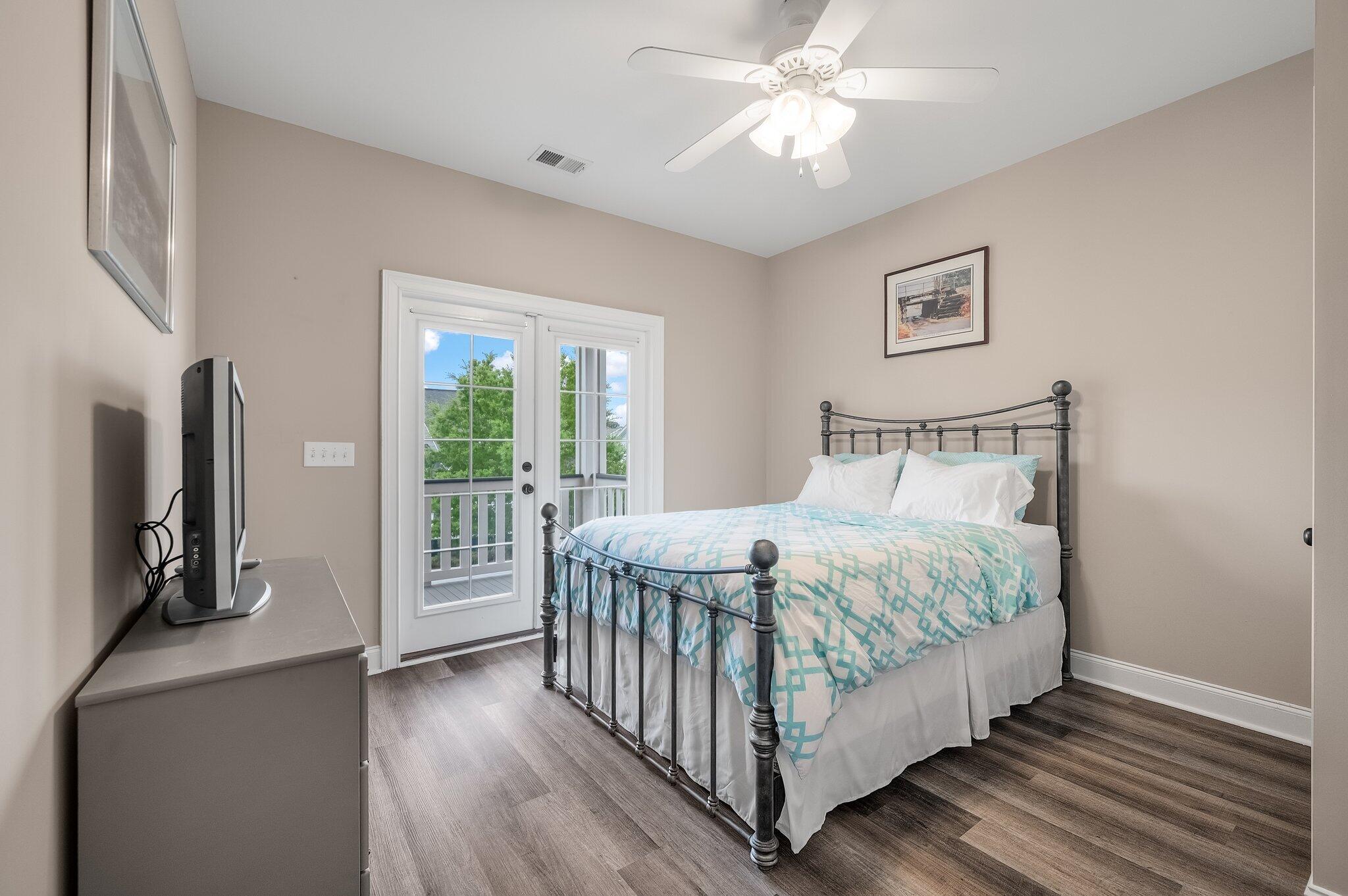 1466 Hollenberg Lane Mount Pleasant, SC 29466 - Photo 40 of 70 1466 Hollenberg_i_Lowcountry_Exposure-37