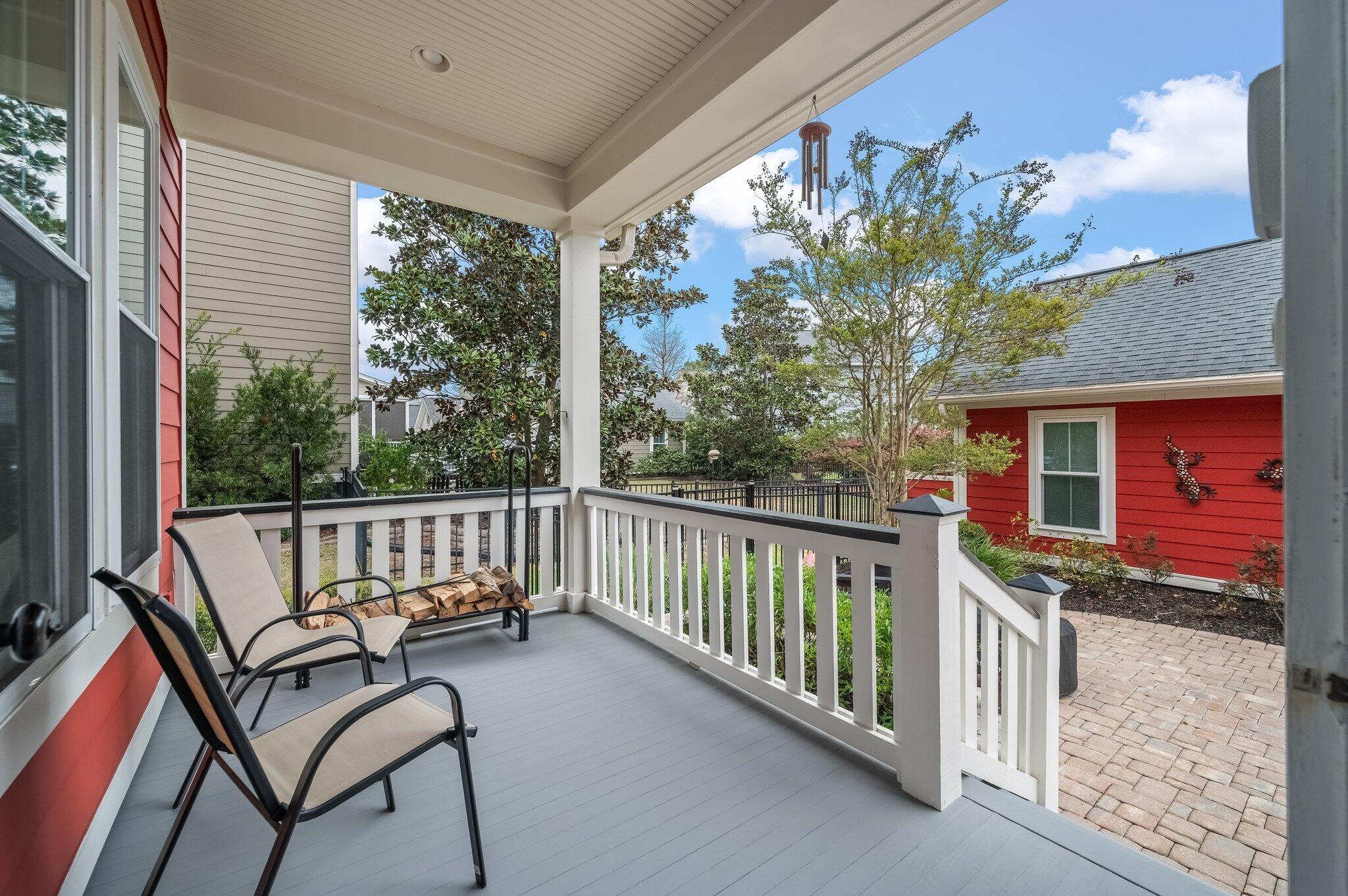 1466 Hollenberg Lane Mount Pleasant, SC 29466 - Photo 41 of 70 1466 Hollenberg_i_Lowcountry_Exposure-34