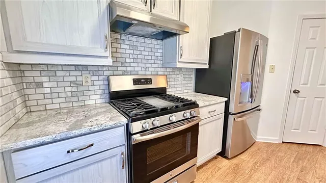 $1,850 | 6243 Shoreview Circle, Flowery Branch, GA 30542