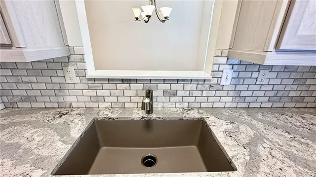 $1,850 | 6243 Shoreview Circle, Flowery Branch, GA 30542