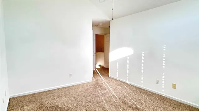 $1,850 | 6243 Shoreview Circle, Flowery Branch, GA 30542