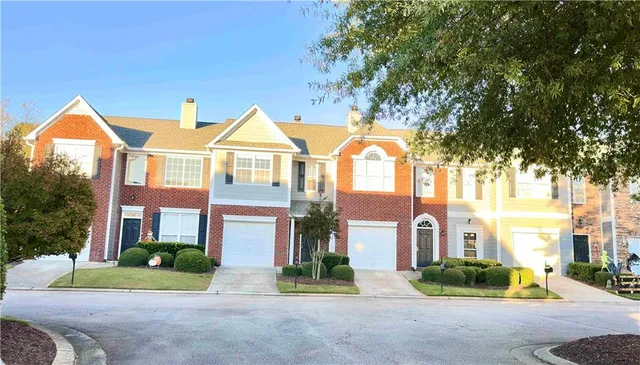 $1,850 | 6243 Shoreview Circle, Flowery Branch, GA 30542