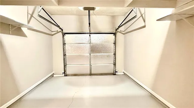 $1,850 | 6243 Shoreview Circle, Flowery Branch, GA 30542