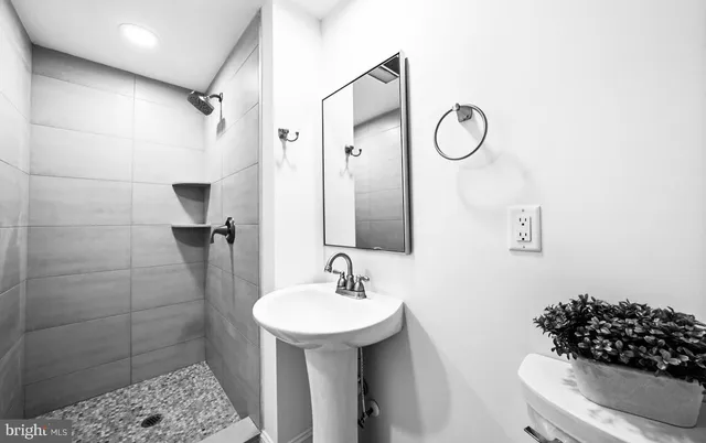 $2,439,000 | 189 Constitution Drive, Princeton, NJ 08540