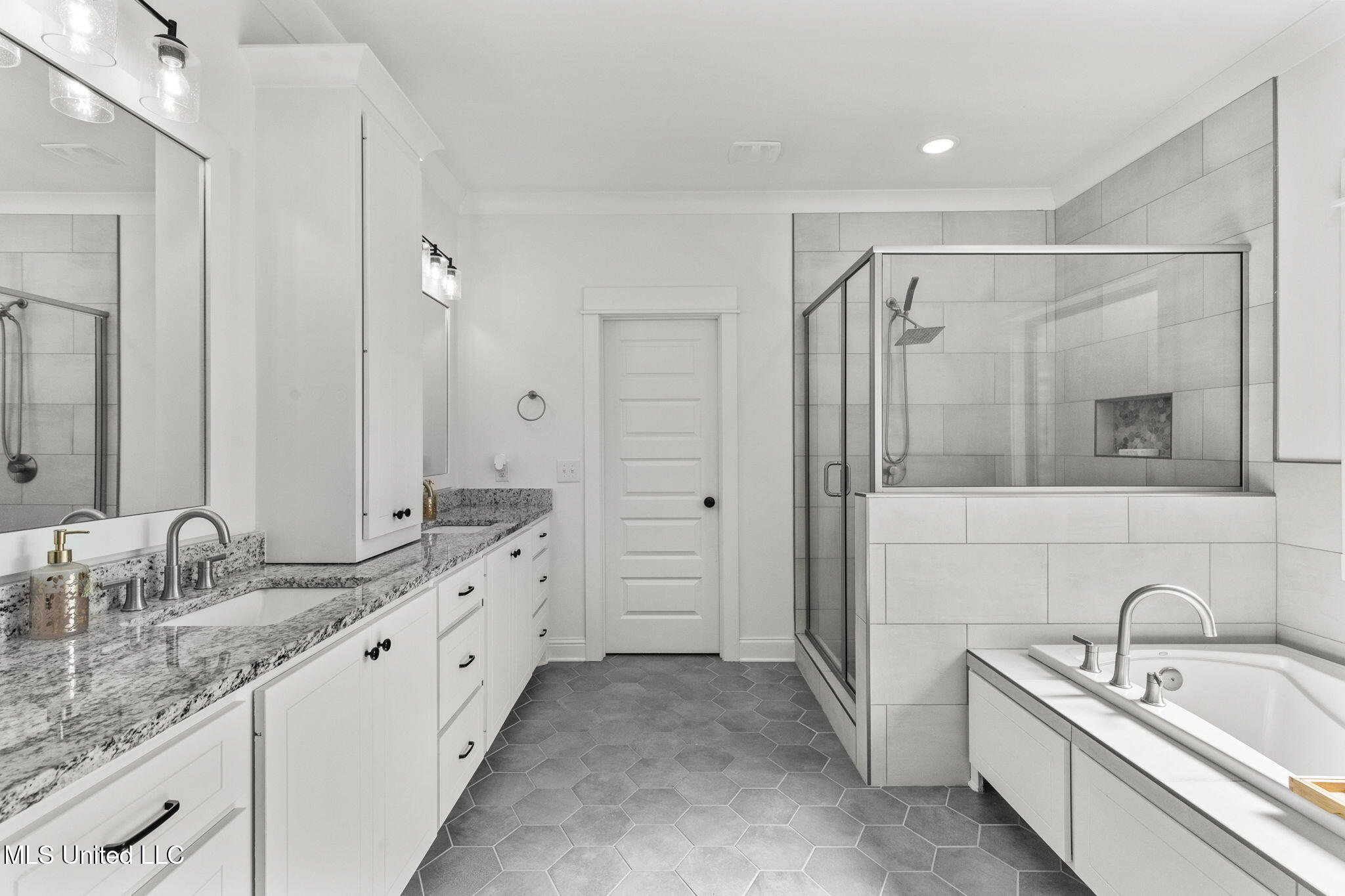 600 Ponderosa Drive Flowood, MS 39232 - Photo 19 of 63 28-web-or-mls-600 Ponderosa-28