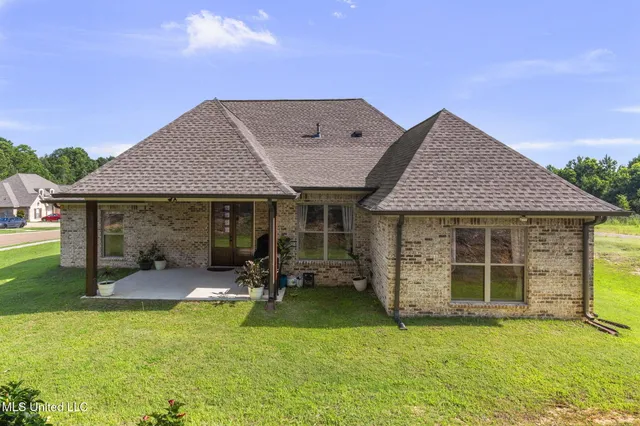 $425,000 | 600 Ponderosa Drive, Flowood, MS 39232
