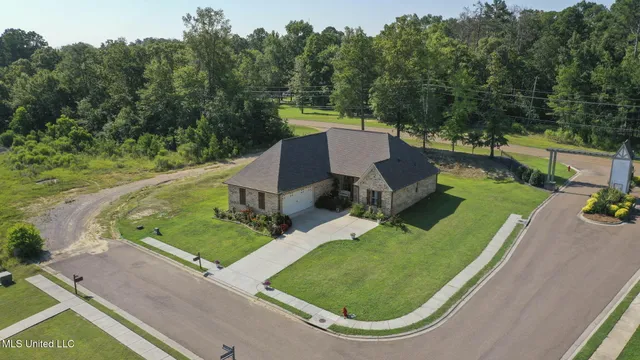 $425,000 | 600 Ponderosa Drive, Flowood, MS 39232