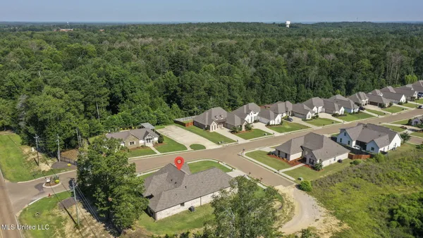$425,000 | 600 Ponderosa Drive, Flowood, MS 39232