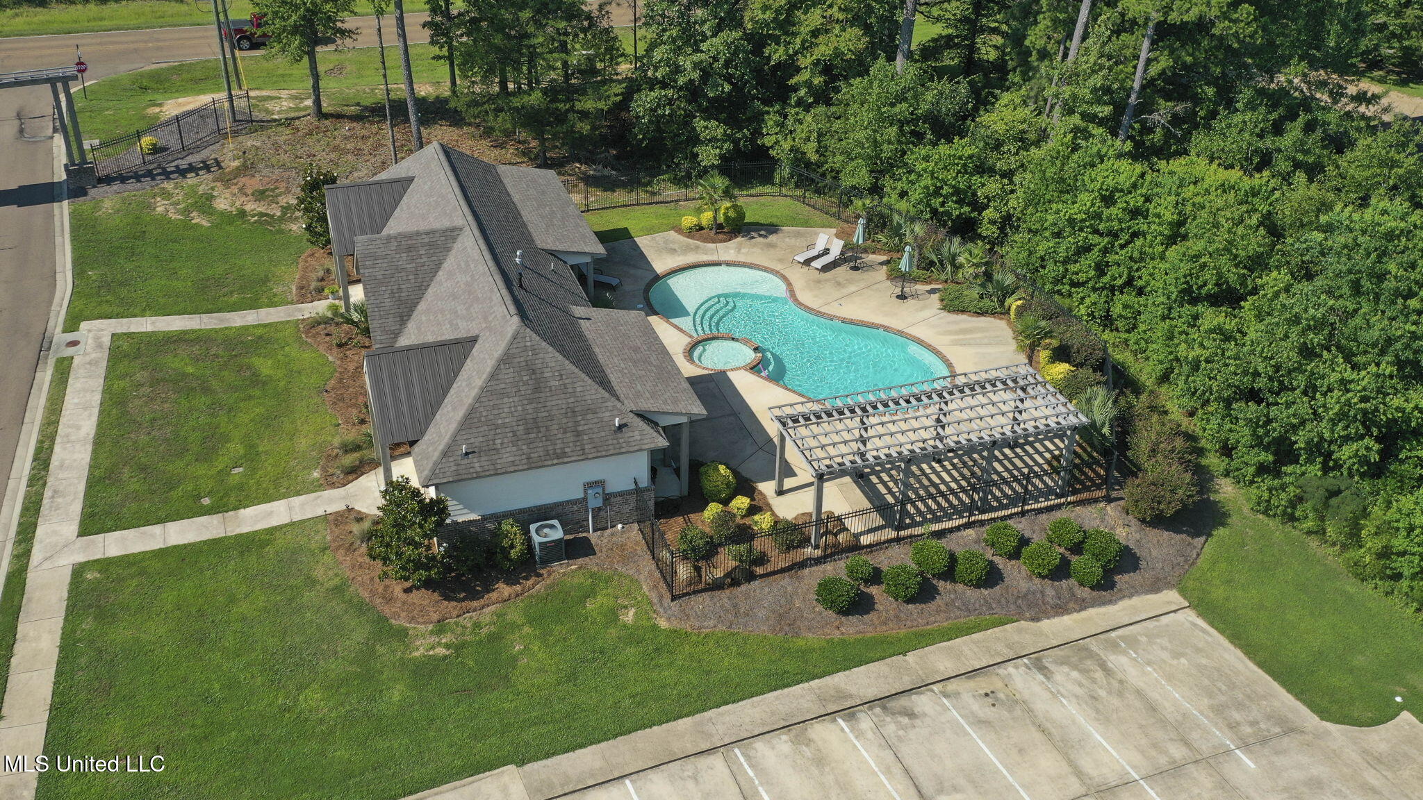 600 Ponderosa Drive Flowood, MS 39232 - Photo 60 of 63 61-web-or-mls-600 Ponderosa-59