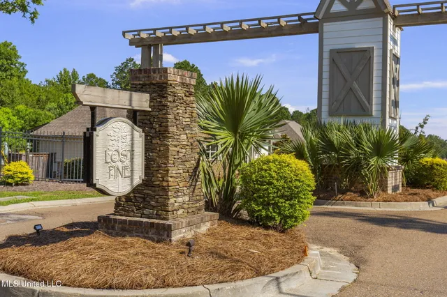 $425,000 | 600 Ponderosa Drive, Flowood, MS 39232