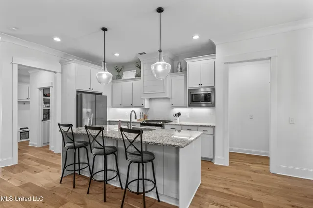 $425,000 | 600 Ponderosa Drive, Flowood, MS 39232