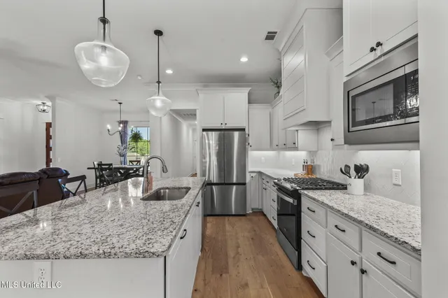 $425,000 | 600 Ponderosa Drive, Flowood, MS 39232