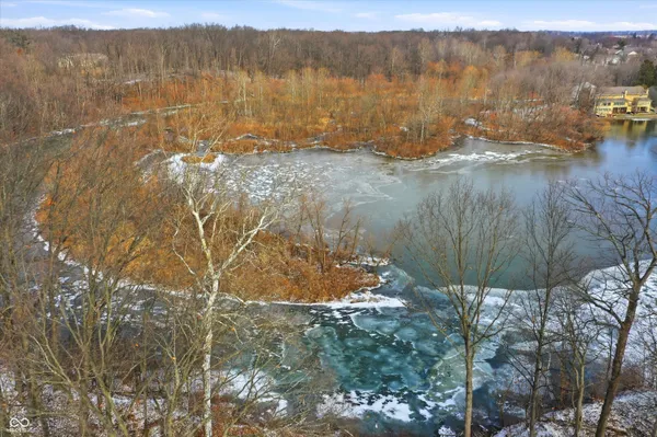 $365,000 | 201 Bluff Circle, Unit E, Noblesville, IN 46062