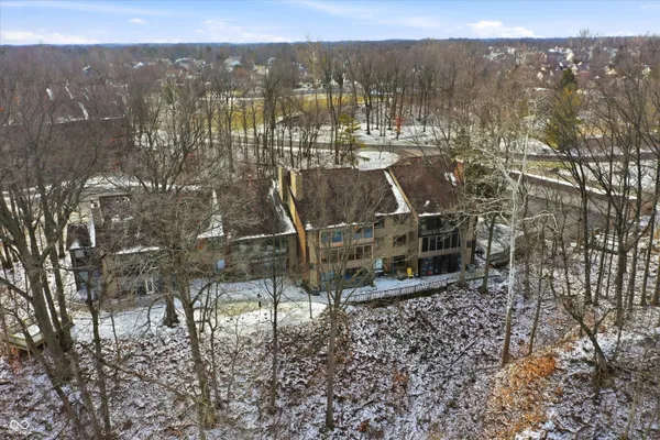 $365,000 | 201 Bluff Circle, Unit E, Noblesville, IN 46062