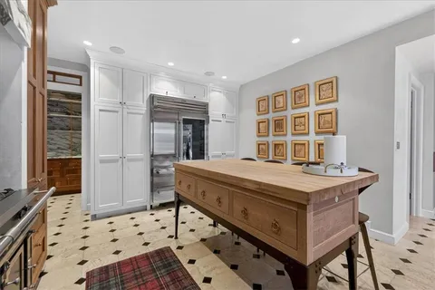 $2,850,000 | 5353 Sunset Drive, Kansas City, MO 64112